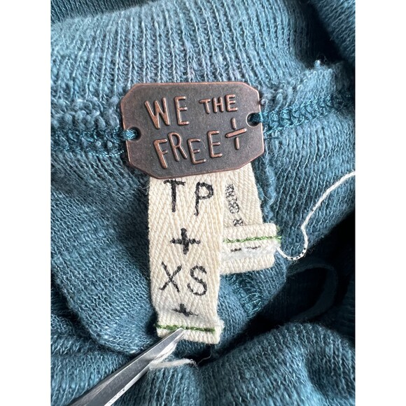 Free People We The Free Split Back Turtleneck Long Sleeve Top Teal Blue Size XS - Picture 3 of 7